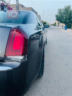 کرایسلەر 300